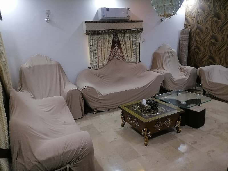 A 400 Square Yards House Located In Gulshan-E-Kaneez Fatima Block 2 Is Available For Sale 23