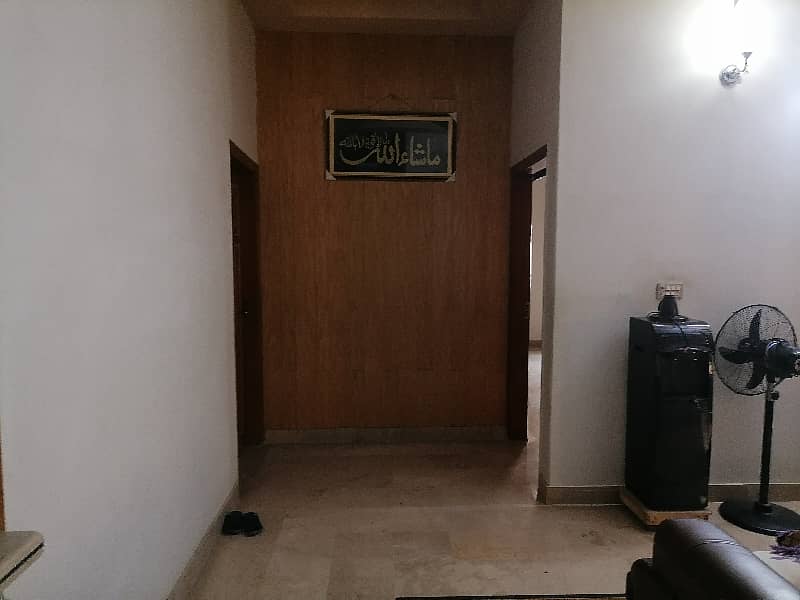 A 400 Square Yards House Located In Gulshan-E-Kaneez Fatima Block 2 Is Available For Sale 40