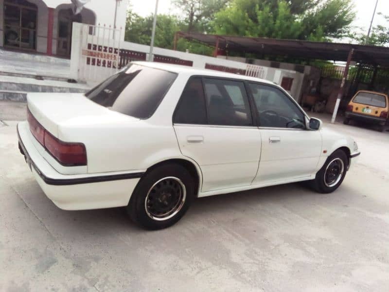 Honda Civic EXi 1990 7