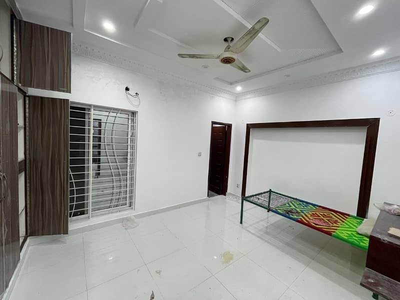 5 Marla House For Rent In Citi Housing Sialkot B Block 10