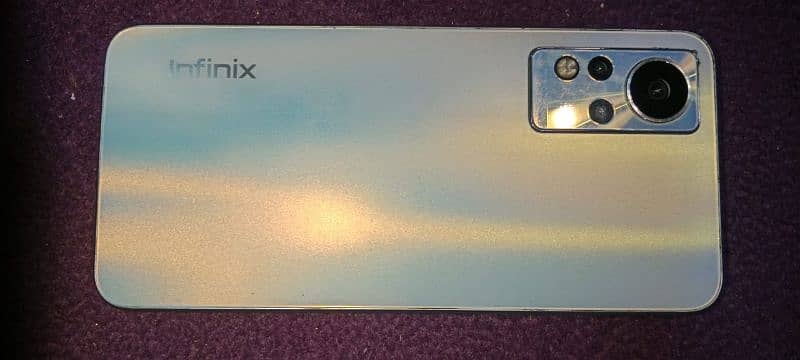 infnix note 11 . . .  6/128 daba mobile no charger 3