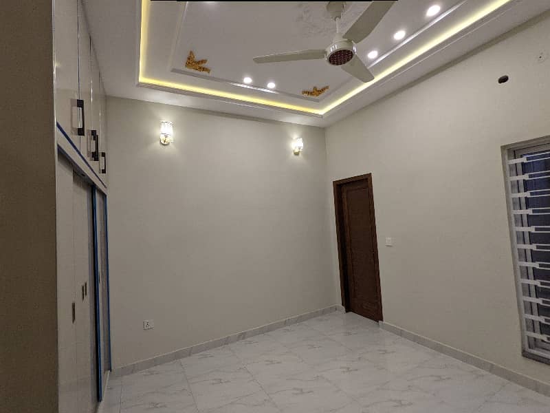 5 Marla house double storey Luxery leatest Spanish stylish available for sale in johertown lahore by fast property services real estate and builders with original pictures 40