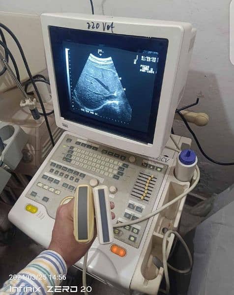 portable ultrasound machine available in stock, Contact; 0302-5698121 14