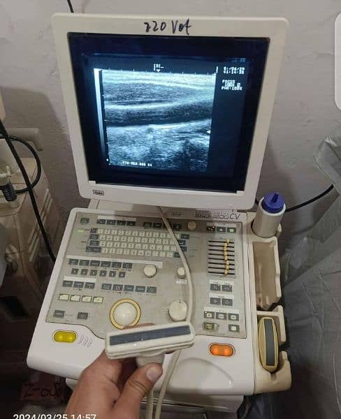 portable ultrasound machine available in stock, Contact; 0302-5698121 15