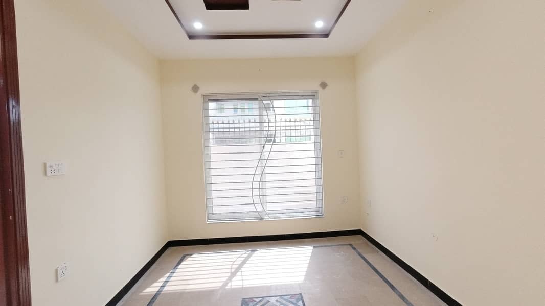 5 Marla Double Storey House For Sale In Gulshan Sehat E18 Islamabad 7