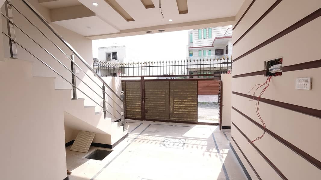 5 Marla Double Storey House For Sale In Gulshan Sehat E18 Islamabad 14