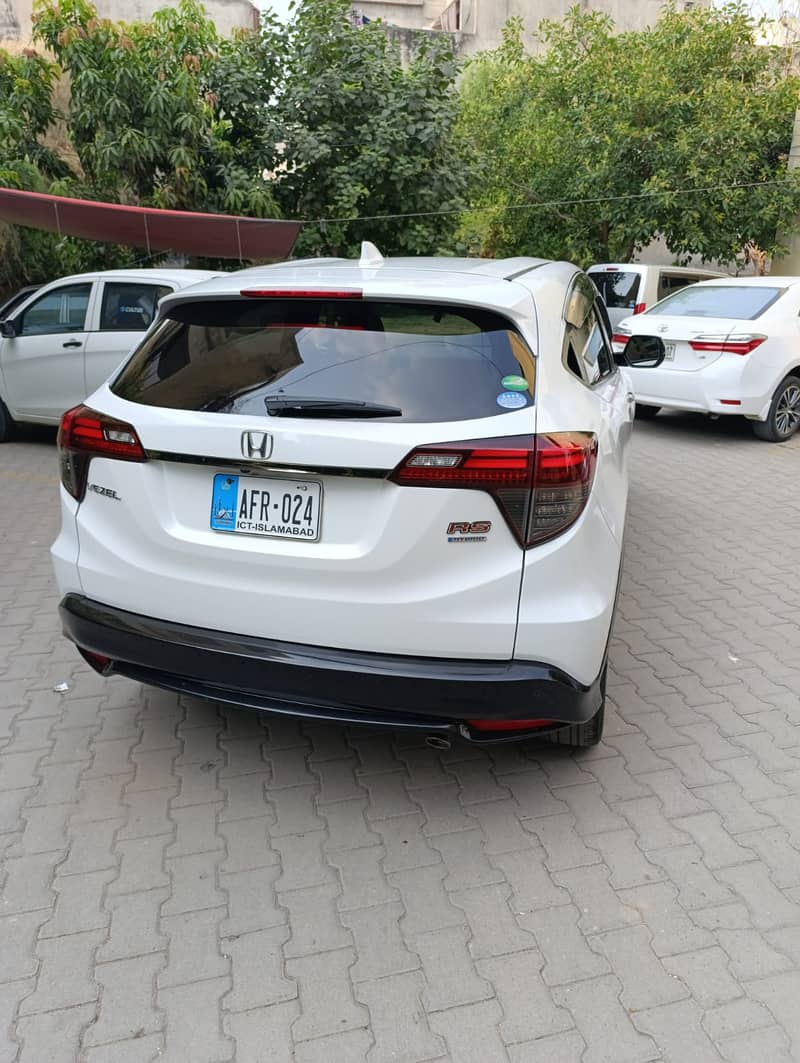 Honda Vezel Rs 2018 Model 2024 import 7