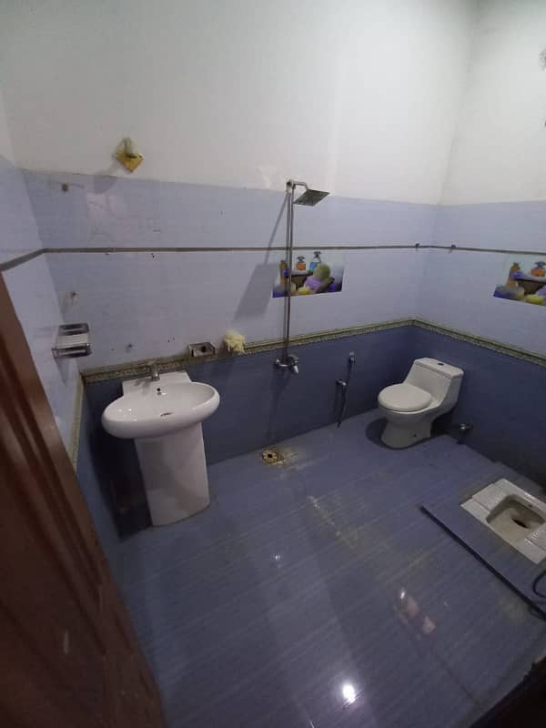 INDEPENDENT House For RENT 400 SQ YARDS Sector W Gulshan-E-Maymar 2