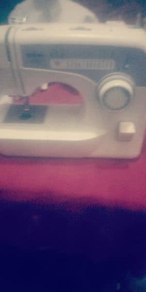 sewing machine 0