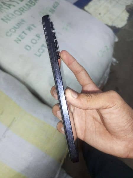 Infinix hot 30 Play new condition 6 month warranty thanks 3
