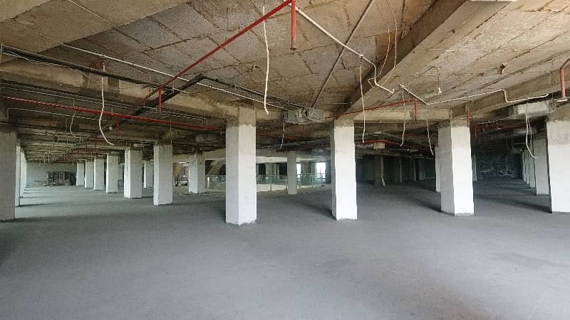 Corner 5000 Square Feet Building Situated In Paragon City For Rent 12