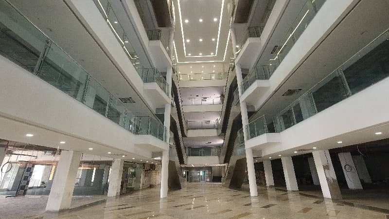 Corner 5000 Square Feet Building Situated In Paragon City For Rent 31