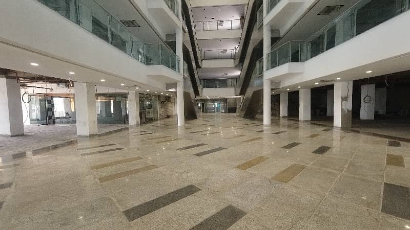 Spacious Corner Building Is Available For sale In Ideal Location Of Paragon City 7