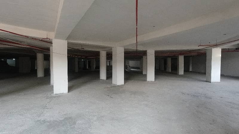 Spacious Corner Building Is Available For sale In Ideal Location Of Paragon City 39