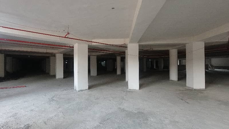 Spacious Corner Building Is Available For sale In Ideal Location Of Paragon City 40
