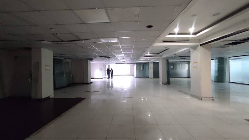 6500 Square Feet A Beautiful Office At MM Alam Road 13