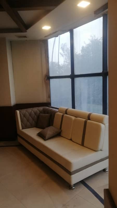 5000 Sft. Spacious Office At Ideal Location For Rent 12