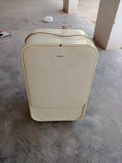 portable AC running condition for sale03285000519