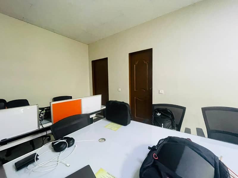 2000 Sft. Beautiful Office For Sale 12