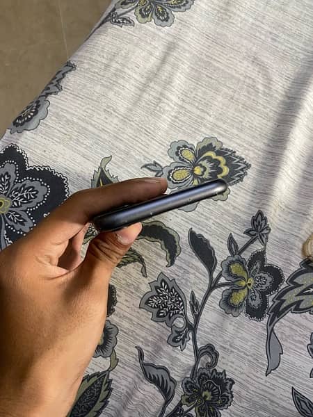 iphone 11 non pta jv 4