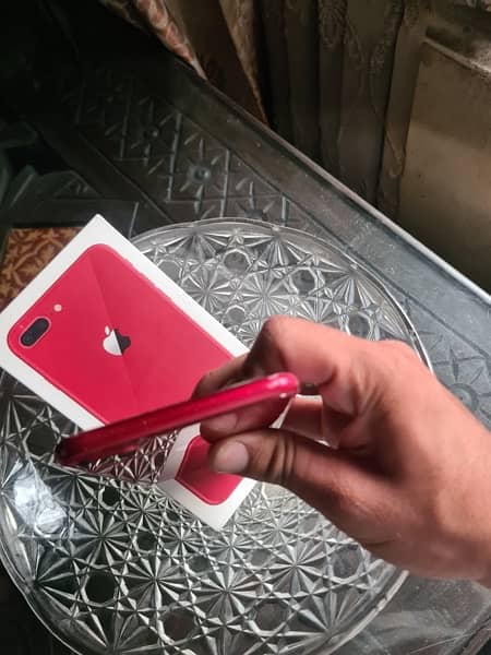 IPhone 8 plus  64gb  non pta in red USA modell orginal with box 11