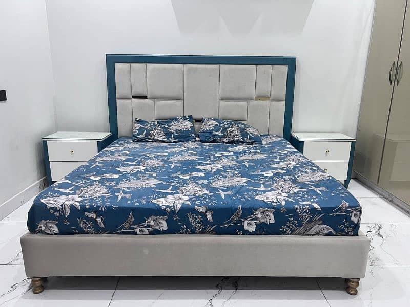 king size bed/poshish bed/dressing set in dico polish 10