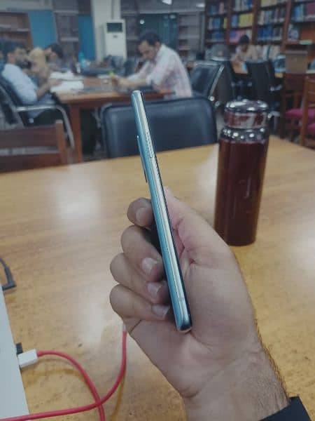 OnePlus 9R 4