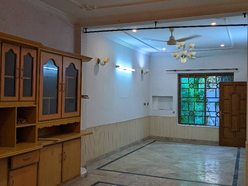 12 Marla Used House Of Lower Portion Available For Rent In Johertown Phase 2 Near Lacas School Lahore Well Hot Location By Fast Property Services With Real Pics 14