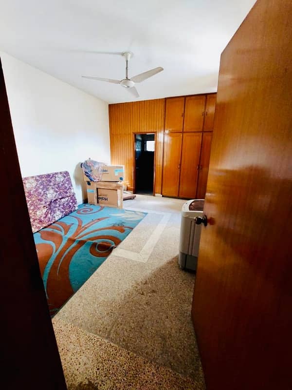 3 Beds 10 Marla Upper Portion For Rent In Johar Town Lahore 9