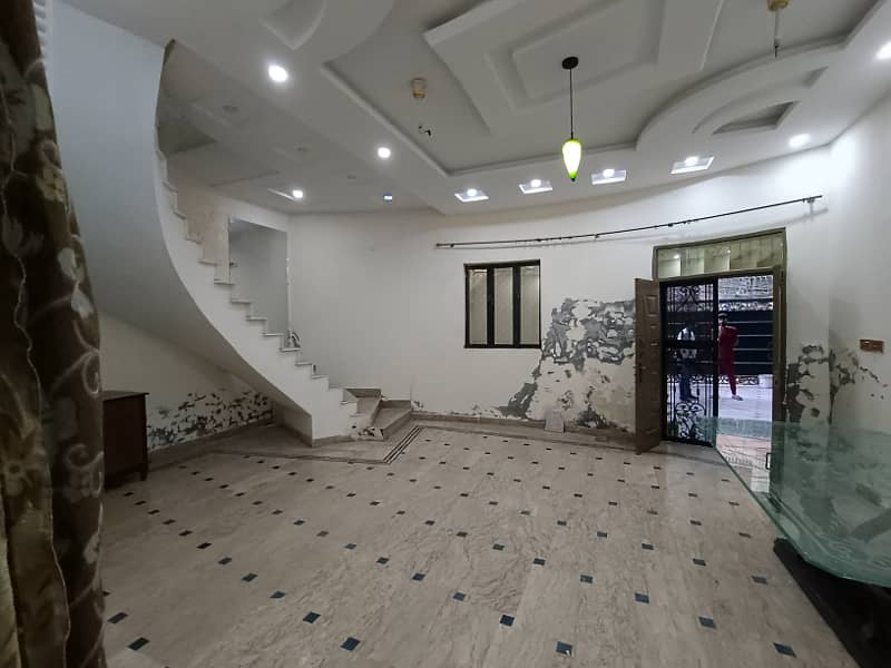 10 Marla House For Rent Kashmir Road link Near China Chowk Sialkot 4