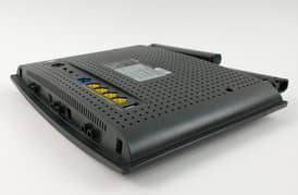 Tenda/AC9/AC1200/Smart/Dual-Band/Gigabit/WiFi/Router (Branded Used)