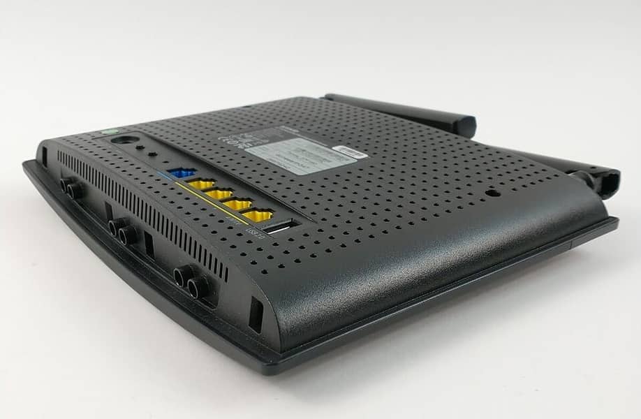 Tenda/AC9/AC1200/Smart/Dual-Band/Gigabit/WiFi/Router (Branded Used) 7