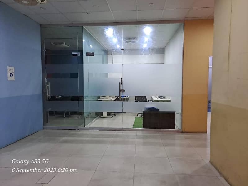 1000 Square Feet Office Ideally Situated In Gulberg 12