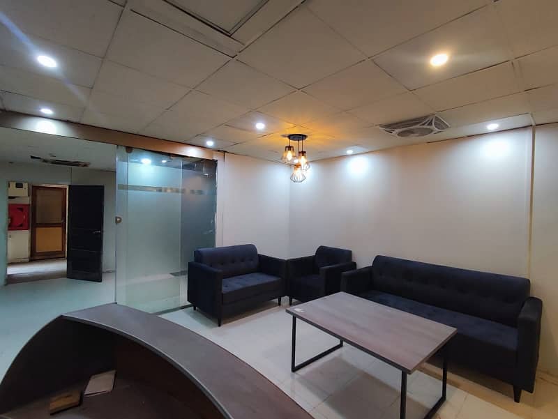 1000 Square Feet Office Ideally Situated In Gulberg 19