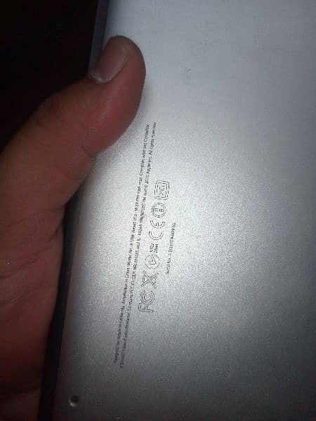 MACBOOK Pro 2011 "15 inch Dead condition need to be repaired 2