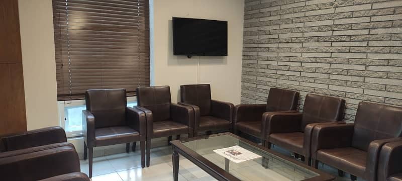 3500 Square Feet Furnished Office Ideal For High Class Brand Office Or Company 16