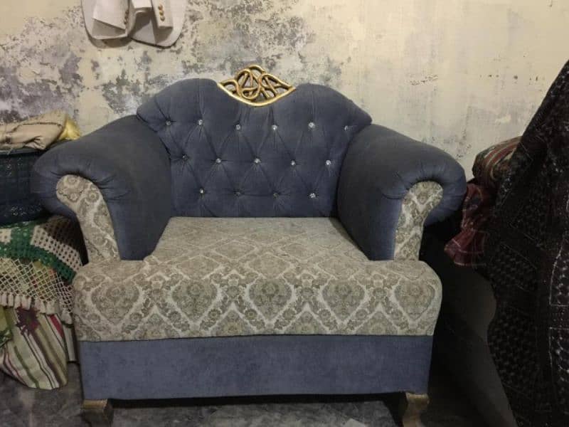sofa set for sale urgent 8