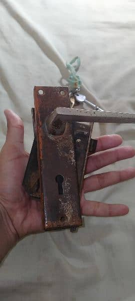 Darwaze ka Lock (Used) 9