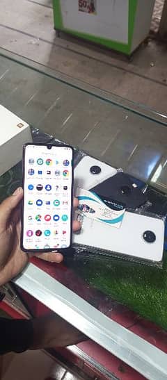 MOTO Z4 (4+128) SINGLE SIM PTA APPROVED new stocks available for usa 0