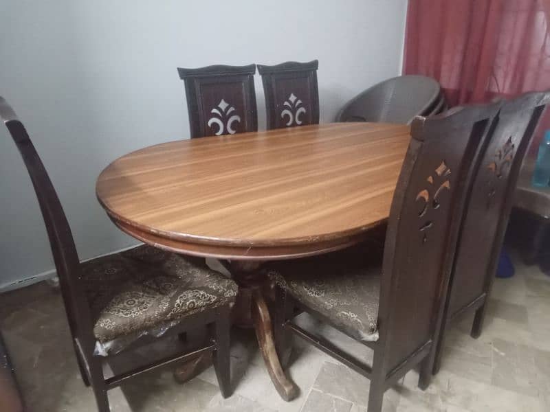 Dining table with 6 chairs brown colour 2
