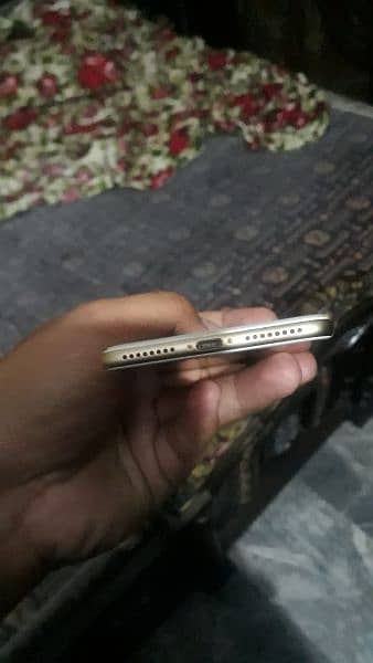iPhone 7 plus box charge condition 10 by 10 non pta 5