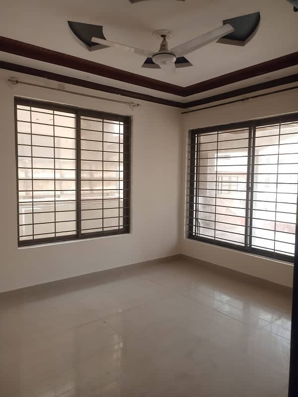 One Kanal upper portion for rent in Pwd Block A 11