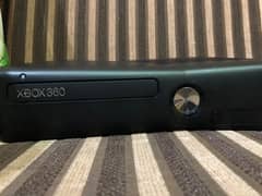 XBOX 360 250 GB 35 games installed