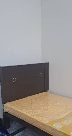 2 single bed with mattresses