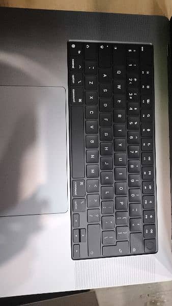 MacBook Pro retina display i7 i9 10by10condition 1