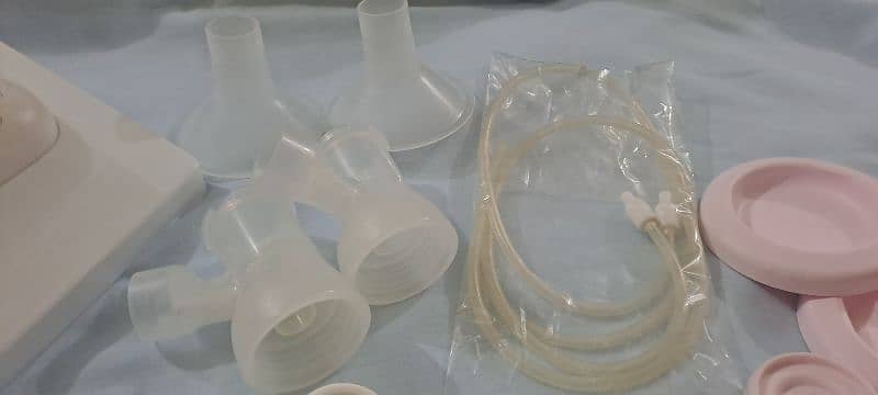 Pigeon - Electric Breast pump Double 3