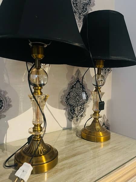 Beautiful crystal and bronze colour lamps 3