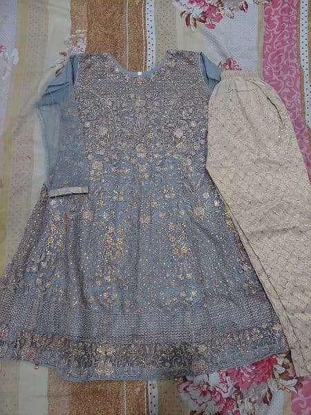 Beautiful girls dresses for sale same as new 3