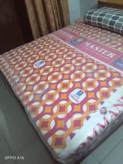 selling bed with mattress in new condition seal packing 0