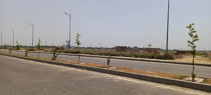 PHASE 9 L BLOCK 20 MARLA PLOT NEAR TO PARK FOR SALE 3